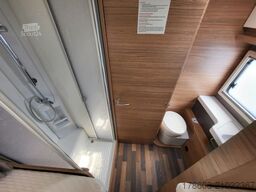 WEINSBERG CaraCore 700 MEG, 180PS, Auto, Solar, Alarm TV