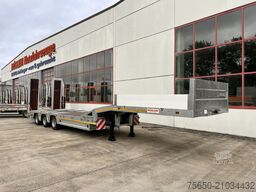Möslein ST 3  3 Achs Satteltieflader neu
