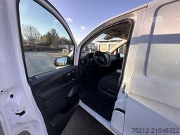 MERCEDES-BENZ eVito 111 Kasten Lang+Navi+Klima+