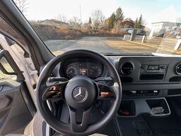 MERCEDES-BENZ Sprinter 319 CDI Kasten+4x4+AHK 3,0t+Kamrea+