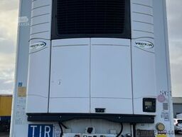 SCHMITZ CARGOBULL SKO24/Carrier Vector 1950/Doppelstock/Lift/7cm