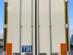 SCHMITZ CARGOBULL SKO24/Carrier Vector 1950/Doppelstock/Lift/7cm