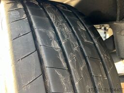 SCHMITZ CARGOBULL SKO24/Carrier Vector 1950/Doppelstock/Lift/7cm