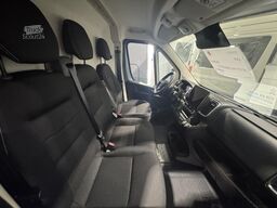 WEINSBERG CaraLife 630 LQ Aufstelldach, Wechselrichter