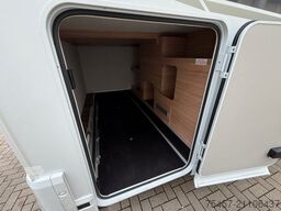 WEINSBERG CaraCore 700 MEG UVP: ¤ 118.138,-