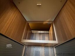 WEINSBERG CaraCore 700 MEG UVP: ¤ 118.138,-