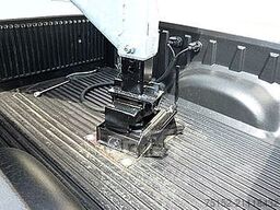 Isuzu D-Max 4x4 Space Cab Custom mit Sattelkupplung