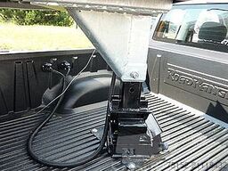 Isuzu D-Max 4x4 Space Cab Custom mit Sattelkupplung