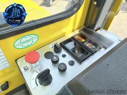 Combilift C3000 GAS TRIPLEX 6400 ONLY 953H CABIN