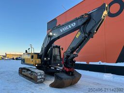 Volvo EC 220 DL ORIGINAL HOURS ! / ROTOTILT / CENTRAL...