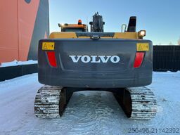 Volvo EC 220 DL ORIGINAL HOURS ! / ROTOTILT / CENTRAL...