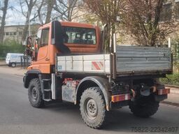 UNIMOG U 300  / Allrad / 4X4 / Kipper / WENIG KM