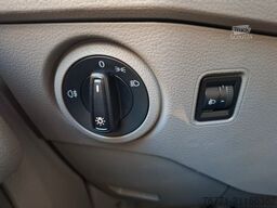 VOLKSWAGEN Crafter 35 TDI Mittellang Klima PDC AHK