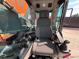 Volvo EC 350 ENL HYDRAULIC CAB RISER / CENTRAL LUBRIC...