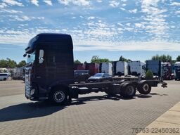 DAF XF 530 6X2 - steel / air - steering axle - WB 4...