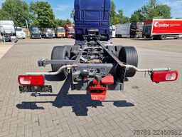 DAF XF 530 6X2 - steel / air - steering axle - WB 4...