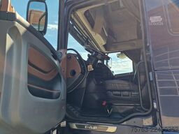 DAF XF 530 6X2 - steel / air - steering axle - WB 4...