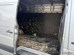 MERCEDES-BENZ Sprinter II Kasten 313 CDI MAXI