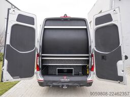 Mercedes-Benz Sprinter 519