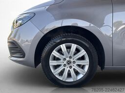 Mercedes-Benz T 180 d PROGRESSIVE Standard AUT Fernlichtass.