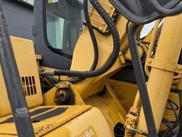 Komatsu PW130 Wheeled Excavator with Engcon Tiltrotator an