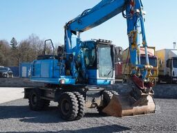KOMATSU PW160-8 Mobilbagger Verstellausleger HS21