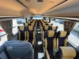Irizar i8