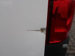 VOLKSWAGEN T6 Transporter lang / Klima / 1 Hand / FN: 89