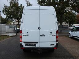 MERCEDES-BENZ Sprinter 516CDI Werkstatt/SHZ/ AHK / Fzg. Nr:111