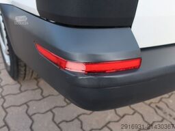 VOLKSWAGEN T6 Transporter lang/9 Sitze/Klima/Kamera/FN: 199