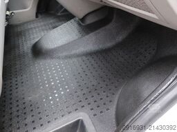 VOLKSWAGEN T5 Pritsche DoKa 1. Hand / Klima / FN:96