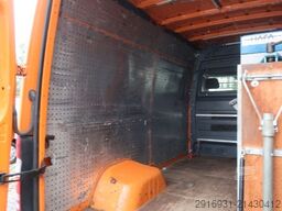 MERCEDES-BENZ Sprinter 513CDI SHZ / Klima/Zwillingsber. FN:235