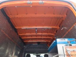 MERCEDES-BENZ Sprinter 513CDI SHZ / Klima/Zwillingsber. FN:235