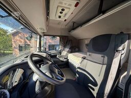 DAF XF 440 Space Cab Standairco NL Truck
