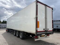 Schmitz Cargobull N/A Carrier Vector 1550 D+E 250H 265B