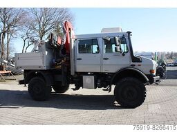 Mercedes-Benz UNIMOG 5000 Doka mit Kran HMF 1075