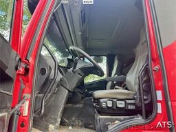 Iveco Trakker 500E6 6x4 Tipper.