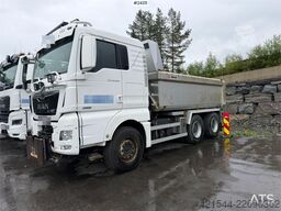 MAN TGX 26.580 6x4 snow plow equipped tipper truck