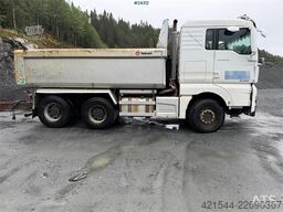 MAN TGX 26.580 6x4 snow plow equipped tipper truck