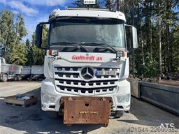 Mercedes-Benz Arocs 3258