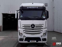 Mercedes Actros 1842