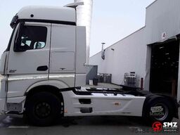 Mercedes Actros 1842