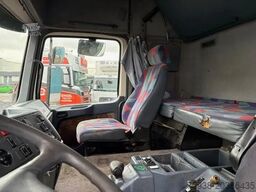 Mercedes-Benz Actros 1843 LS (MP1) (EPS WITH CLUTCH (3 PEDALS...