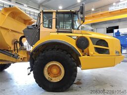 VOLVO A40F