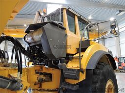 VOLVO A40F