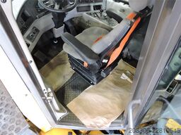 VOLVO A40F