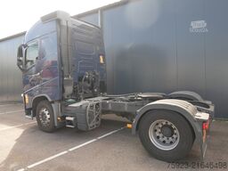 Volvo FH 420 ADR tractor unit
