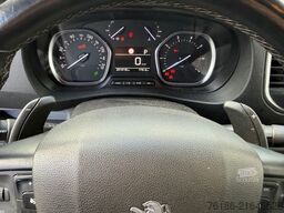 PEUGEOT Expert Kasten Premium L2 Navi,Kamera Motorschad.