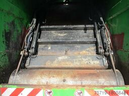 Mercedes-Benz 2633 Econic Faun Variopress II 524 EEV