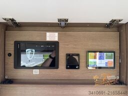 MORELO Palace Liner S-Way 99 GB Iveco S-Way 190 S40